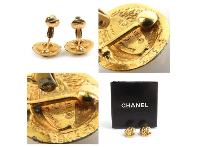 Orecchini a clip in metallo dorato Chanel Coco Mark D'oro - vista 5