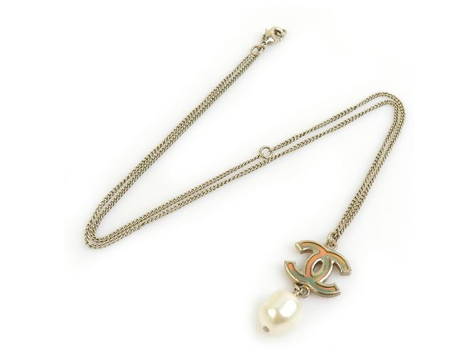 Collana in oro Chanel con perle finte D'oro - vista 2