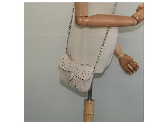 CHANEL Bolsa de Ombro Matelassé com Corrente em Couro de Cordeiro Bege CC Auth 131632 - vista 23