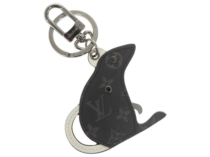 LOUIS VUITTON Monogram Eclipse Portachiavi LV Rat Charm M68835 LV Auth 128809M Monogramma - vista 3
