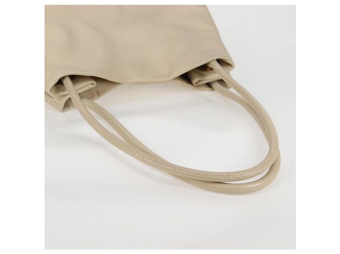 CHANEL Borsa Tote in Pelle di Pecora Beige Oro CC Auth 118935V D'oro - vista 7