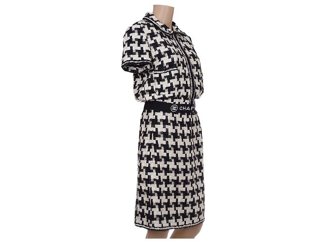 Prenda CHANEL en Tweed Blanco - 102753 - vista 2