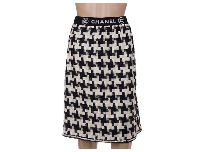 Prenda CHANEL en Tweed Blanco - 102753 - vista 4