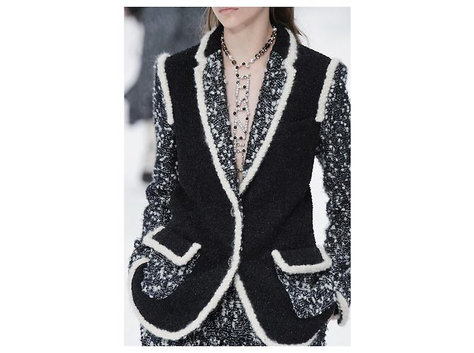 Chanel 13K$ Runway Black Jacket Sequin Embellishment 34 FR - view 5