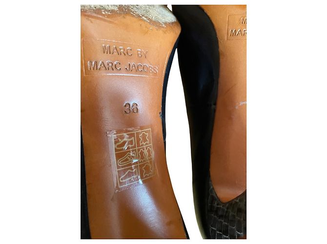Black leather high heels with python effect – Marc by Marc Jacobs (Size 36) - view 10