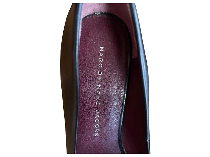 Black leather high heels with python effect – Marc by Marc Jacobs (Size 36) - view 2
