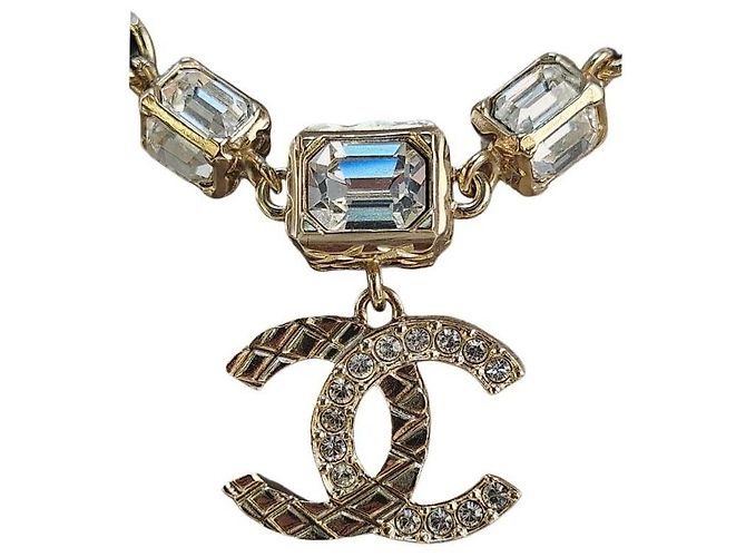 Collar Chanel Dorado - vista 3