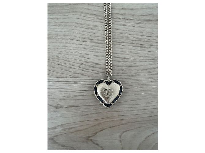 Collar Chanel Dorado - vista 8