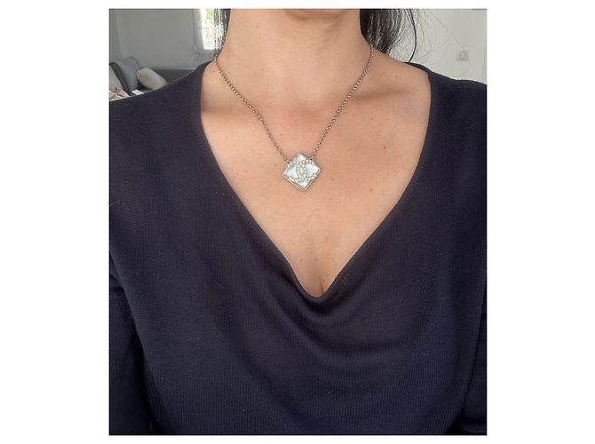 Collana choker Chanel CC in metallo dorato D'oro - vista 8