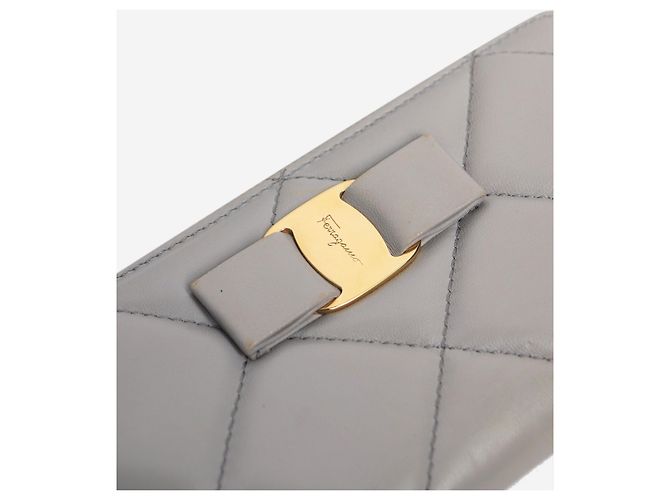 Salvatore Ferragamo Cartera de cuero gris acolchada - vista 4