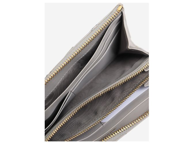 Salvatore Ferragamo Cartera de cuero gris acolchada - vista 6