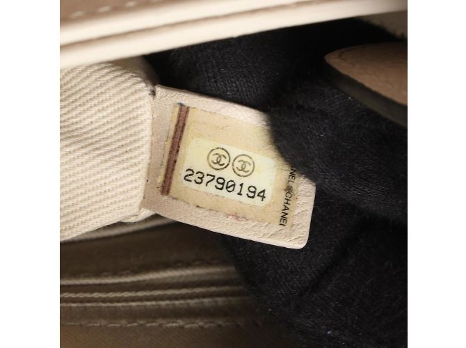 Borsa a Spalla Chanel Neo Executive Tote Nero Crudo - vista 5