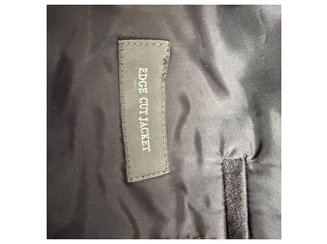 Ermenegildo Zegna Zegna Single-Breasted Edge Cut Blazer in Black Wool - view 6