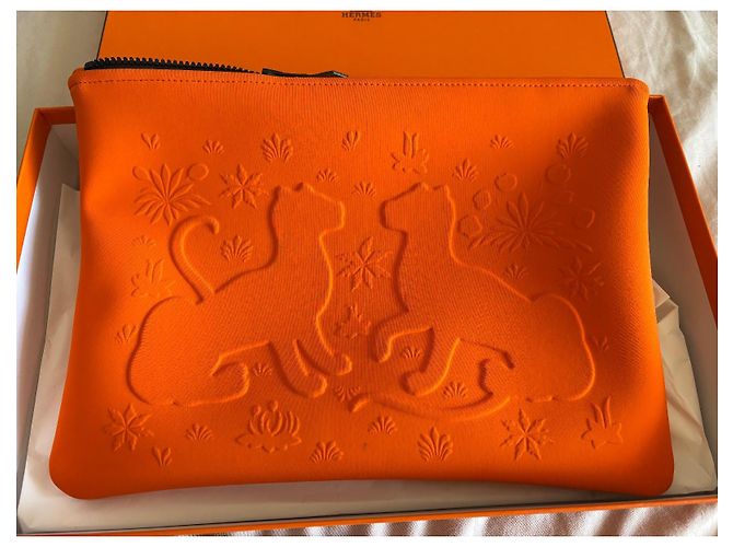 Clutch Hermès Neobain Arancione Motivo Leopardato - vista 4