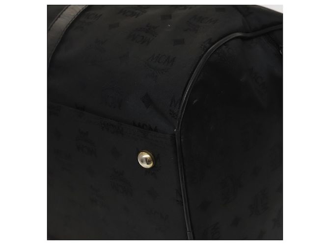 Borsa a spalla MCM Vicetos Logogram Nylon 2way Nero Oro Auth 128228 D'oro - vista 15