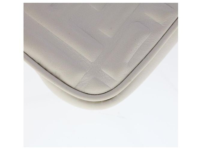Fendi Bolsa de ombro em lona Zucca Nano Baguette em couro branco Auth 47061V - vista 16