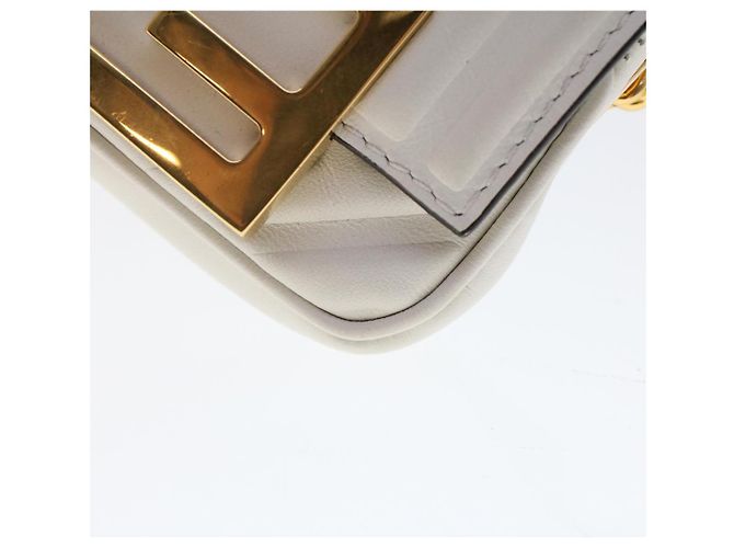 Fendi Bolsa de ombro em lona Zucca Nano Baguette em couro branco Auth 47061V - vista 8