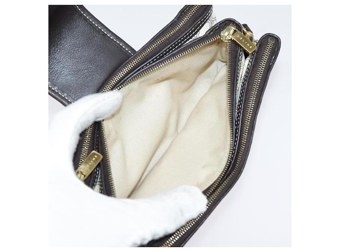 Céline Bolso de Accesorios de Lona Macadam CELINE PVC Cuero Blanco Oro Auth 93826AV Dorado - vista 24