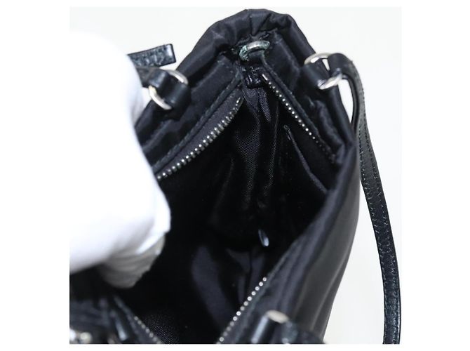 Borsa a spalla con catena Prada in nylon nero e argento autentica 100262AV - vista 22