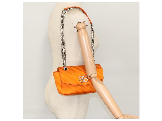 BB Round Balenciaga Borsa a spalla rotonda Chain BB in nylon arancione 501681 Auth bs19960V - vista 25