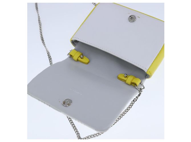 Burberry Borsa a spalla TB Chain in pelle bianca e gialla Auth 102462V Bianco Giallo - vista 15
