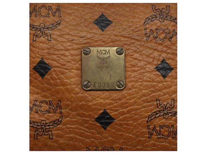 Borsa Boston MCM Logogram Vicetos in pelle PVC marrone e oro Auth bs27984 D'oro - vista 12