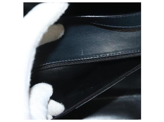 Borsa a Spalla Gancini in Pelle Salvatore Ferragamo Blu Navy Oro Auth 131463 D'oro - vista 21