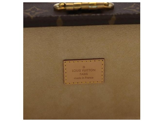 LOUIS VUITTON Monogram Accessories Jewelry Box M20209 LV Auth 97056SAV - view 19