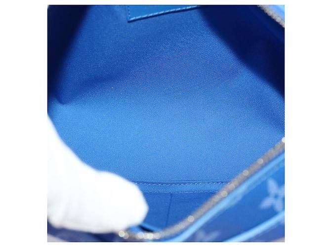 LOUIS VUITTON Borsa a Spalla Soft Trunk Monogram Clouds Blu M45430 LV Auth 46350S Bianco - vista 10
