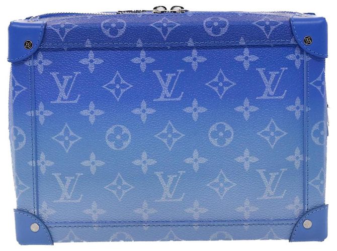 LOUIS VUITTON Borsa a Spalla Soft Trunk Monogram Clouds Blu M45430 LV Auth 46350S Bianco - vista 2