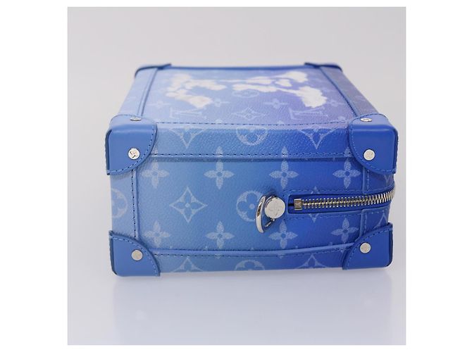 LOUIS VUITTON Borsa a Spalla Soft Trunk Monogram Clouds Blu M45430 LV Auth 46350S Bianco - vista 3