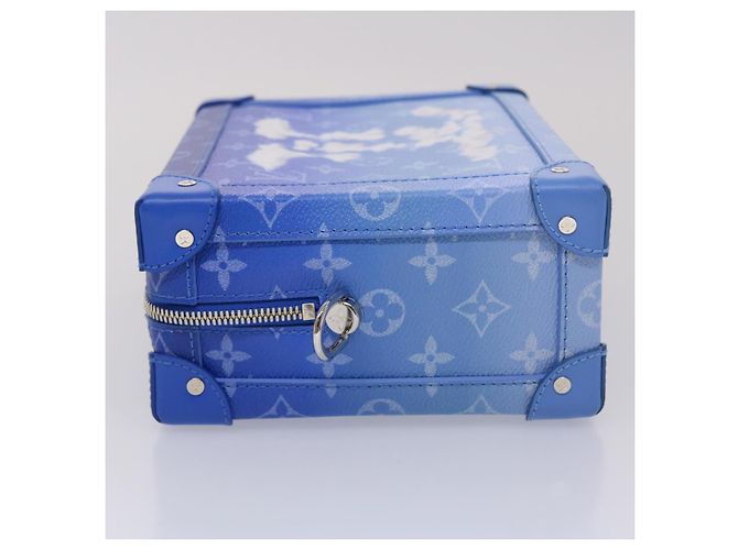 LOUIS VUITTON Borsa a Spalla Soft Trunk Monogram Clouds Blu M45430 LV Auth 46350S Bianco - vista 4