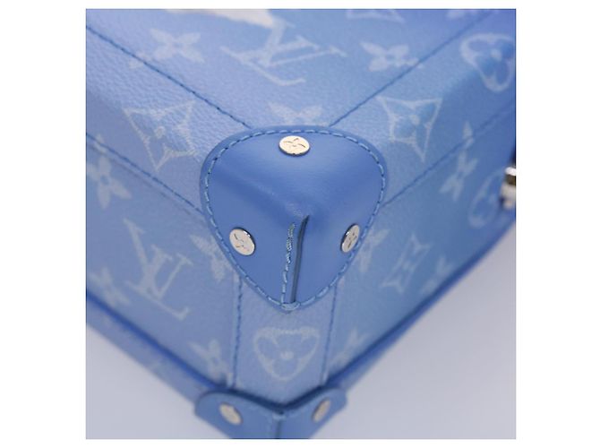 LOUIS VUITTON Borsa a Spalla Soft Trunk Monogram Clouds Blu M45430 LV Auth 46350S Bianco - vista 7