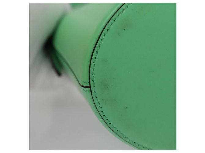 Borsa a Spalla Gancini in Pelle Verde Argento Salvatore Ferragamo Auth 107228AV - vista 8