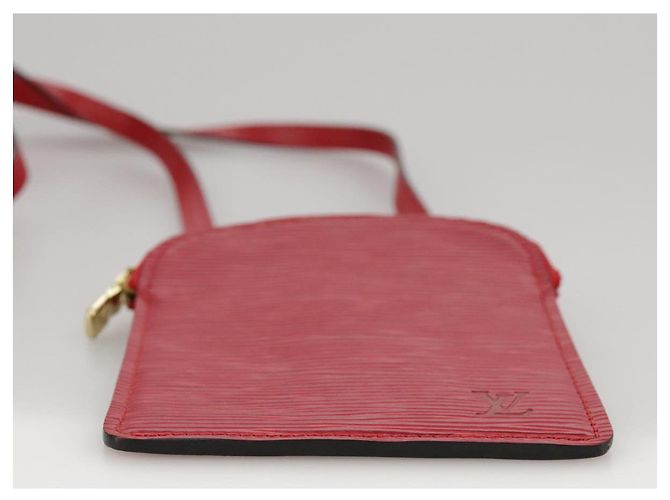 LOUIS VUITTON Pochette Secret Accessorio Epi Rosso LV Auth 95155SV - vista 5