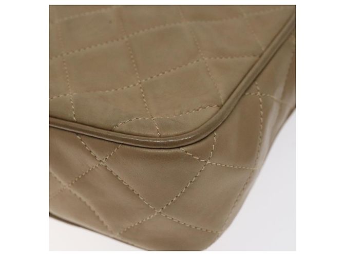 CHANEL Borsa a Spalla Matelassé con Catena in Pelle di Agnello Beige Oro CC Auth 127575 D'oro - vista 16