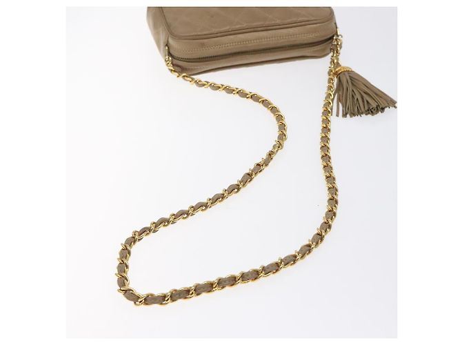 CHANEL Borsa a Spalla Matelassé con Catena in Pelle di Agnello Beige Oro CC Auth 127575 D'oro - vista 7