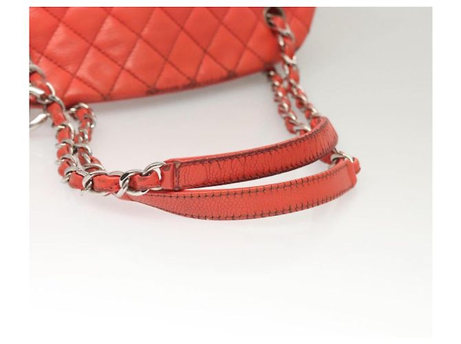 CHANEL Borsa a Spalla Matelassé in Pelle Caviar Arancione Argento CC Auth 126379 - vista 8