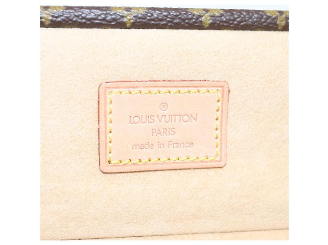 LOUIS VUITTON Monogram Accessory Case Jewelry Box LV Auth 109752SV - view 17
