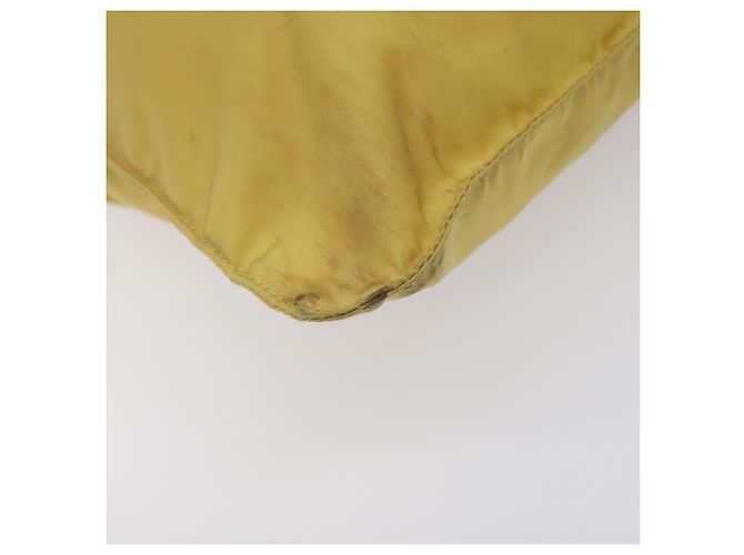 Borsa a Spalla PRADA in Nylon Giallo Auth 127873 - vista 14