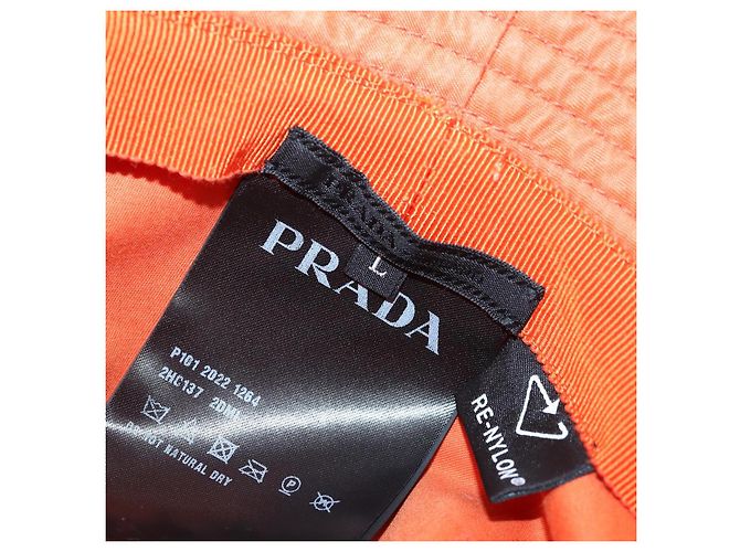 PRADA Bucket Hat aus Nylon in Orange Auth 88334V - Ansicht 11