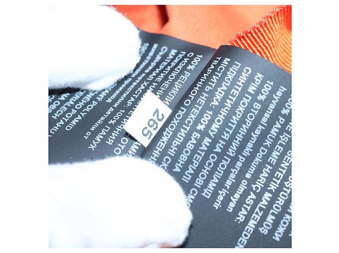 PRADA Bucket Hat aus Nylon in Orange Auth 88334V - Ansicht 12