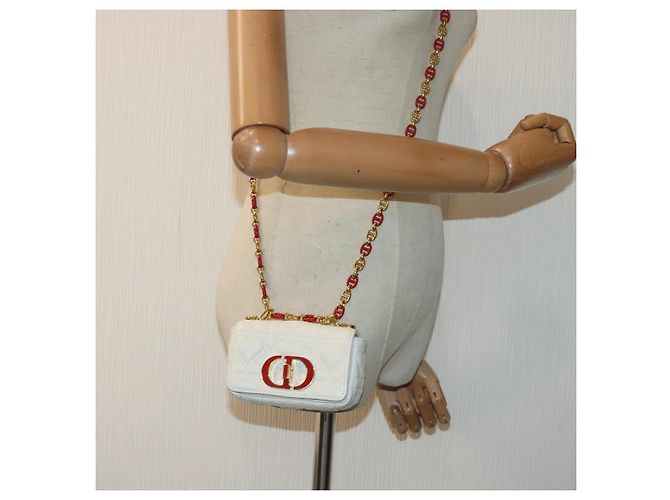 Christian Dior Borsa a spalla micro Dior Calo in pelle di vitello bianco oro Auth 89081SV D'oro - vista 21