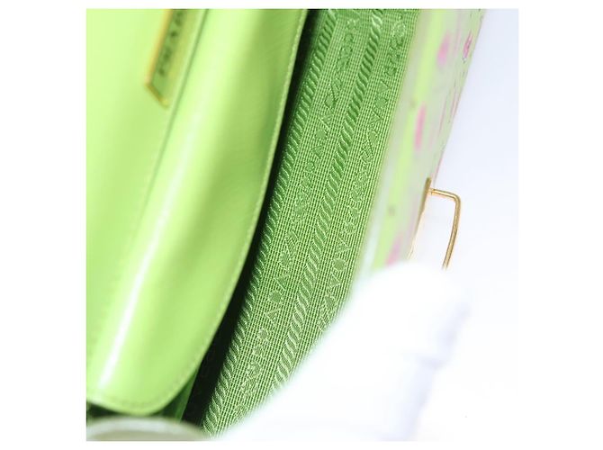 Saffiano PRADA Borsa a Spalla Anguria in Pelle Safiano Verde Auth 113168V - vista 11
