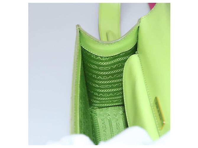Saffiano PRADA Borsa a Spalla Anguria in Pelle Safiano Verde Auth 113168V - vista 20