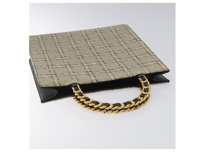 CHANEL Borsa a Mano Choco Bar con Catena in Pelle Smaltata Beige CC Auth bs23554V - vista 6