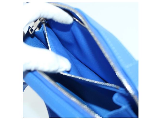 LOUIS VUITTON Monogram Clouds Soft Trunk Wallet Borsa a Spalla M45432 Auth 43567S Bianco Blu chiaro - vista 28