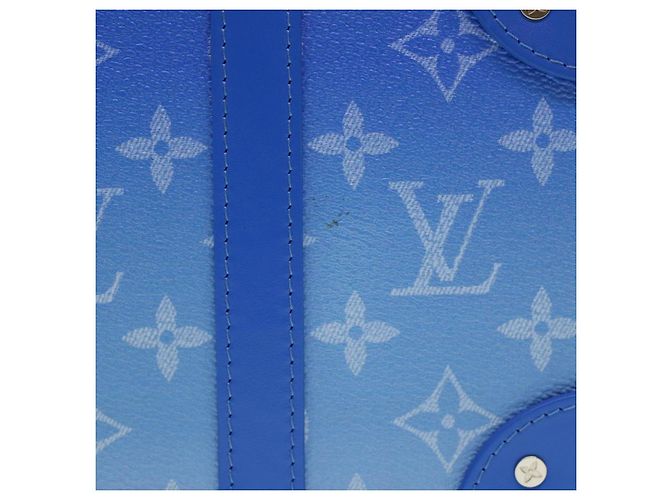LOUIS VUITTON Monogram Clouds Soft Trunk Wallet Borsa a Spalla M45432 Auth 43567S Bianco Blu chiaro - vista 3