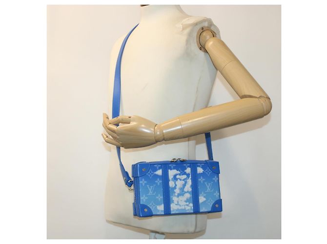 LOUIS VUITTON Monogram Clouds Soft Trunk Wallet Borsa a Spalla M45432 Auth 43567S Bianco Blu chiaro - vista 30