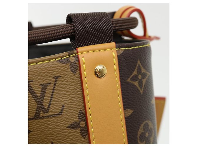 Louis Vuitton Borsa a tracolla Randonnee Monogram Stripe VUITTON M45968 Auth 31989S Monogramma - vista 18